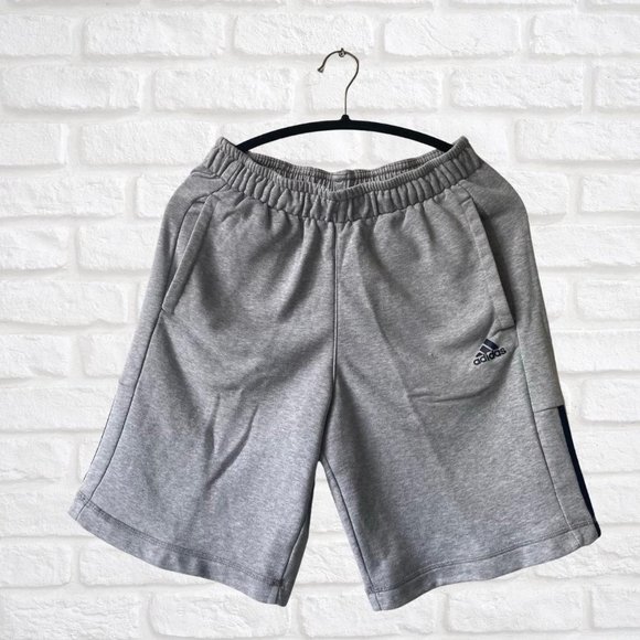 Adidas Grey Sweat Shorts size M - Picture 1 of 2